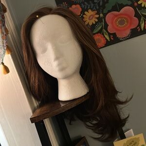 Miranda Wig 🍒 Cherry Crème 🍒 by Jon Renau Like New!